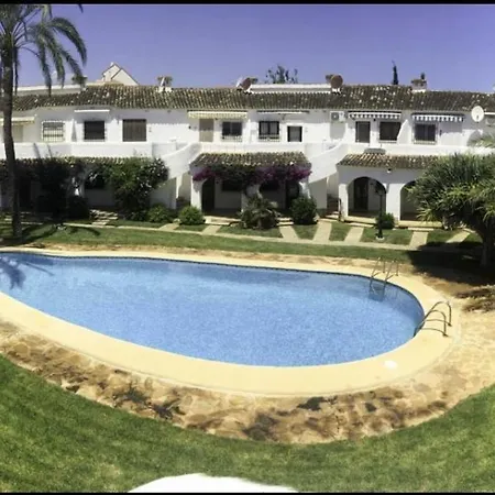 Precioso Con Piscina,cerca De La Playa Apartment Denia