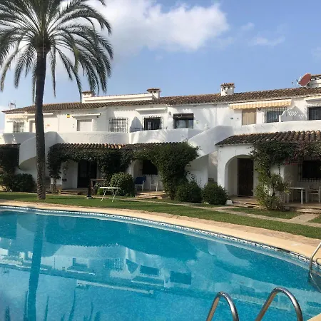 Precioso Con Piscina,cerca De La Playa